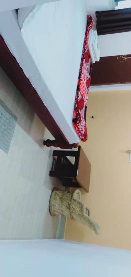 Veeru Homestay 호스펫 외부 사진